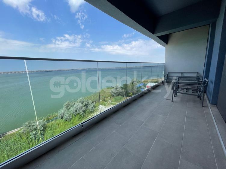 Apartament 2 camere cu vedere frontala catre lac