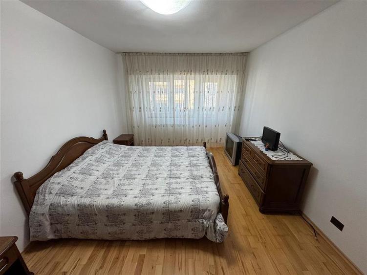 Apartament 3 camere, mobilat si utilat, ultracentral, etaj 9/10