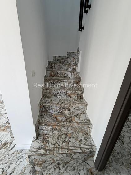Casă P+E,4 camere, gata de mutare,900 m de blv. - 15