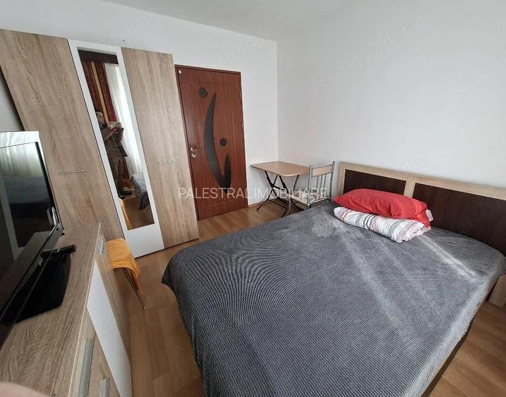 Apartament 3 camere decomandat Astra,120000 Euro - 2