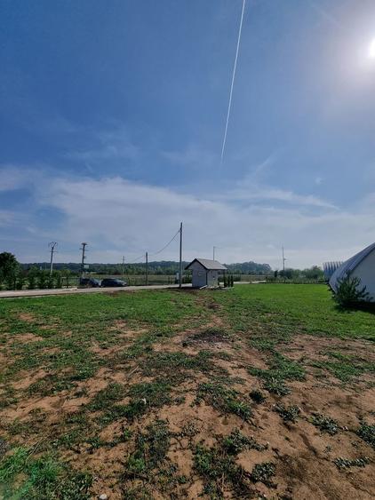 Industrial PARK for Sale – 4 Warehouses with Land, Near Bucharest (INTRAVILAN)