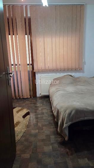 Proprietar,Vând apartament 3 camere decomandat  66 mp în Satu Mare zona Gh Bariț - 6