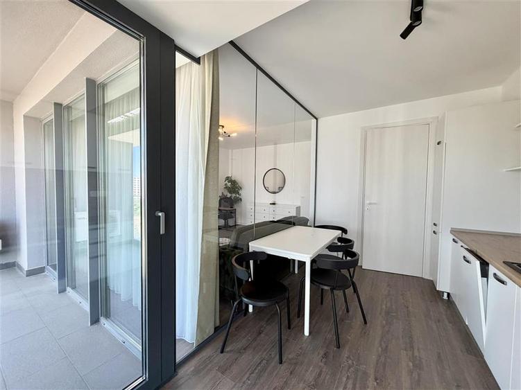 Inchiriere 2 camere modern Cloud 9 Parcare