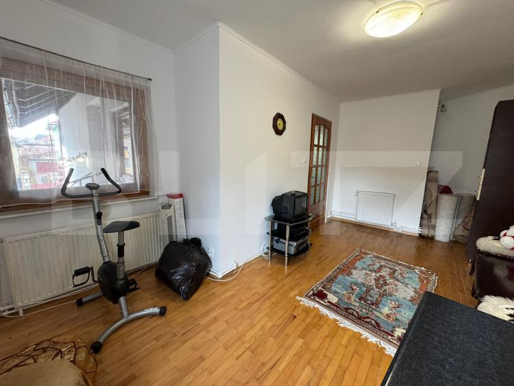 Casa cu 4 camere in Hunedoara