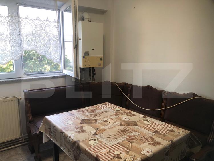 Apartament 2 camere, decomandat, 56 mp, zona Micro 17