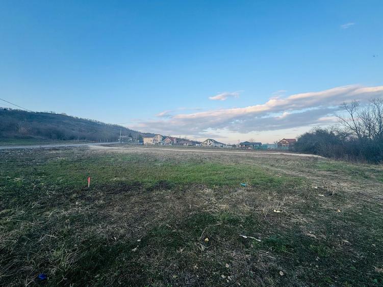 Parcela teren intravilan 682 mp strada Podgoria