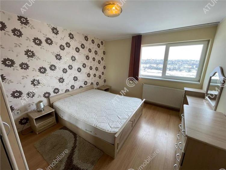Apartament 4 camere decomandate si balcon in zona Strand din Sibiu