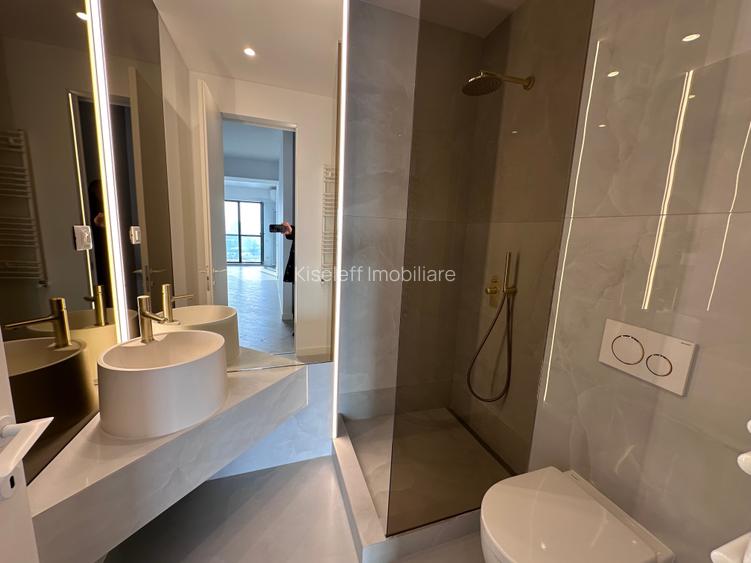 Apartament de 3 camere , 2 băi,terasă,cu vedere liberă și panoramica - 2