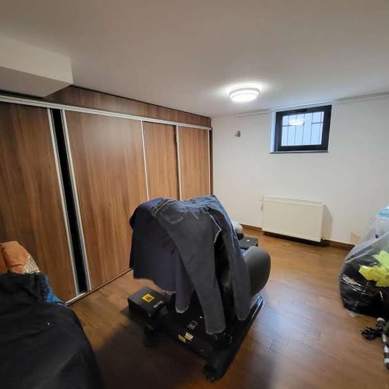 Vila superba, individuala, complet amenajata, mobilata, utilata, impecabila, str