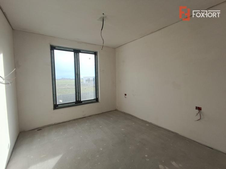 Casa insiruita cu 3 camere si teren de 200 mp, Parter + Etaj, zona Giroc