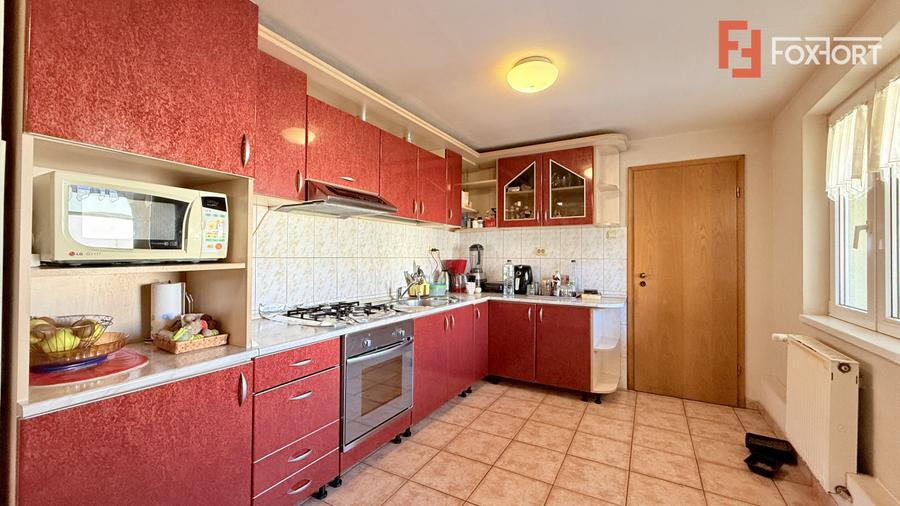 Casa individuala, 5 camere + Garaj + Piscina - Brancoveanu