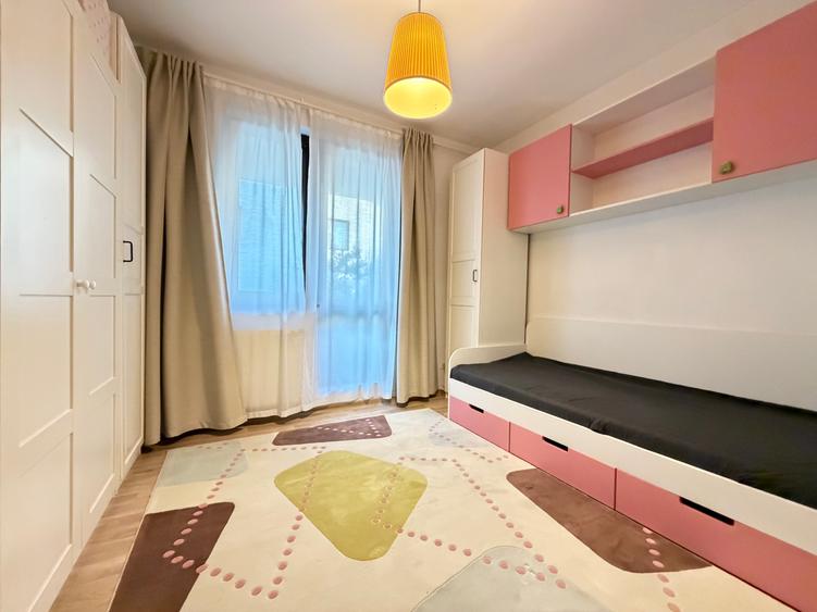 3 Camere || Parter Înalt || Curte