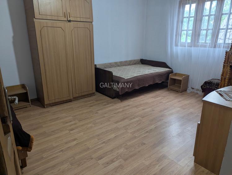Oferta Vânzare vilă elegantă cu teren generos, situată aproape de București - 37