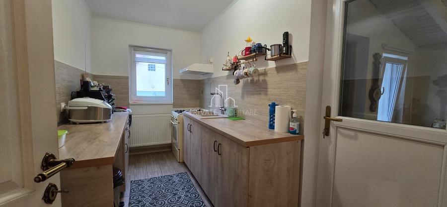 Casa ultramoderna de vanzare in Hetiur