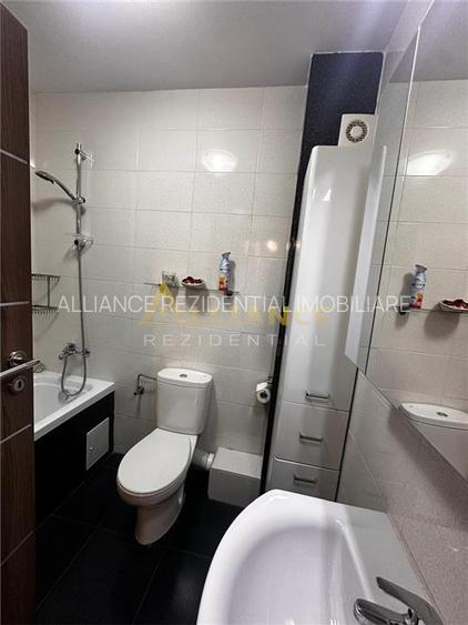 Apartament 3 camere - Aparatorii Patriei - 6
