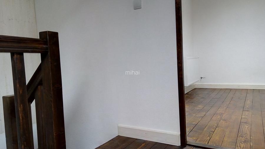 Proprietar inchiriez Casa 4 camere zona Romana, Strada Polona, sector 1 - 4