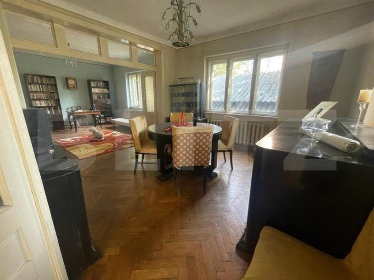 Casa ultracentral, 180 mp, teren, 700mp