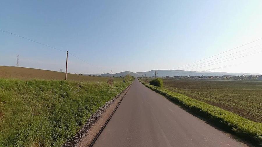 IERNUT, MURES - Teren intravilan- 27,700m²