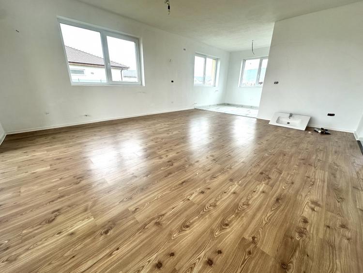CASA NOUA I 4 CAMERE I 2 BAI I BUCATARIE I 500 MP TEREN I FINISATA I