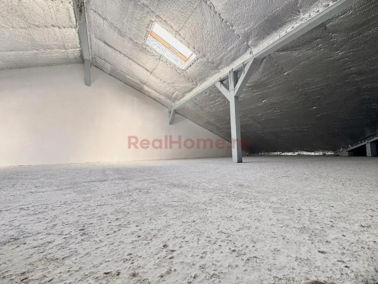 Casa / Vila | 5 camere | Curte 220 mp | metrou 15 min |
