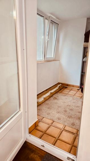 Apartament 2 camere Titan,3 minute de metrou, stradal, mobilat si utilat complet