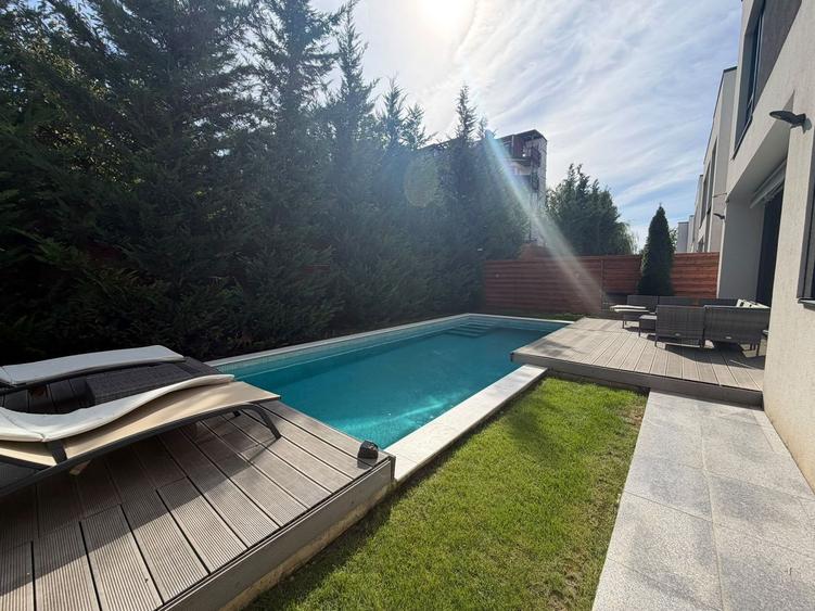 5-Room Villa - Iancu Nicolae - Private Pool