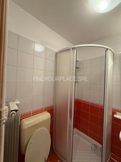 Apartament în bloc de 3 etaje,aproape de metrou Aurel Vlaicu,str Prometeu - 14