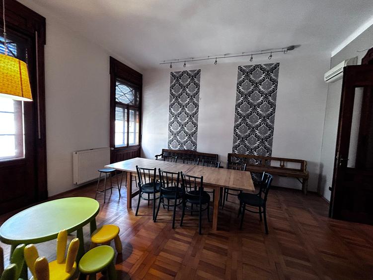 In cadrul unei cladire simbolice demne de remarcat- PALATUL BANATEAN