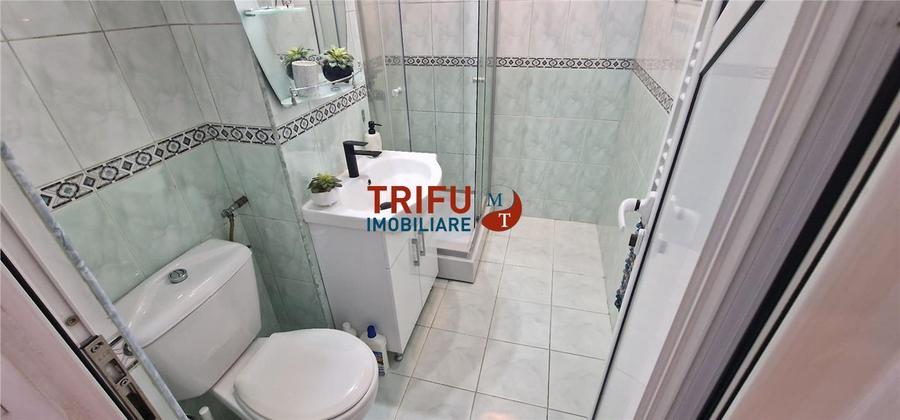 Apartament de închiriat 3 camere zona Liceului Militar