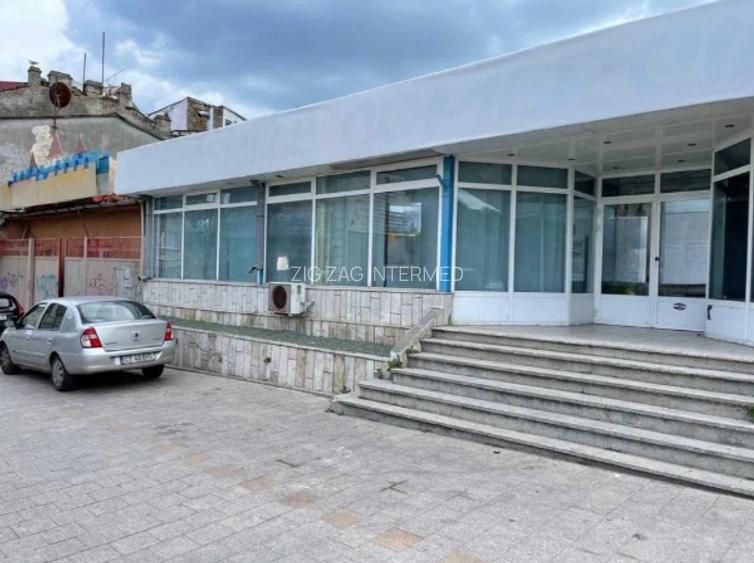 Piața Ovidiu - Penisula, 220 mp.,openspace , ideal HoReCa, retail , showroom