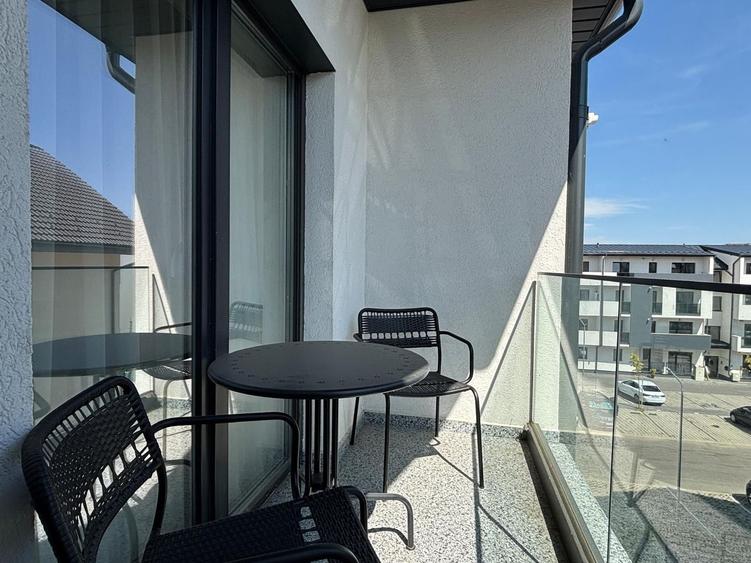 Apartament cu 3 camere de inchiriat | Doamna Stanca