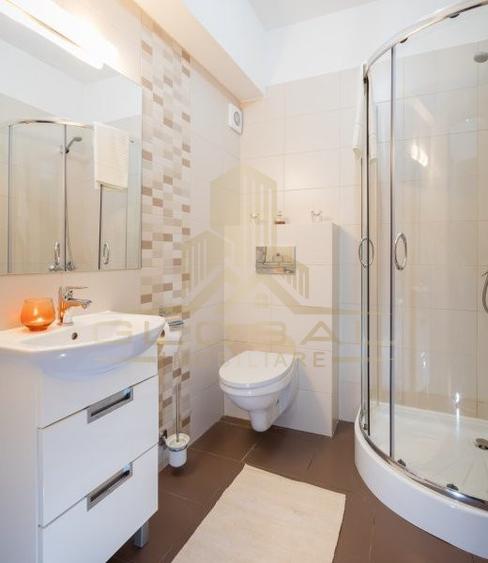 3 camere, 85 mp, Lux , Totul Nou, Parcare, Terasa zona Buna Ziua