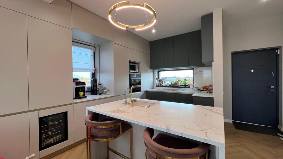 Vilă de Lux lângă Pădurea Balotești – Rafinament, Natură și Design Personalizat