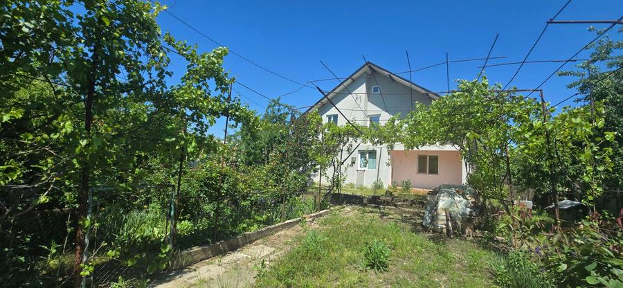 Vânzare proprietate - Casă spațioasă cu teren generos în Bilciurești Dâmbovița