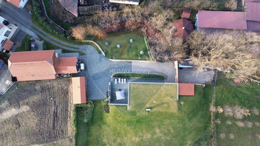 Investitie turistica langa Cluj – pensiune cu crama in Cornesti - 30