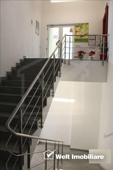 Spatiu comercial sau birouri 204mp piata Cipariu mezanin