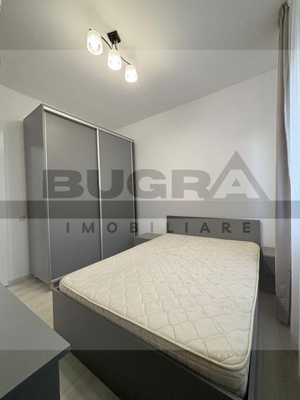 Apartament 3 camere, 2 dormitoare, 2 bai, parcare, zona C. Turzii