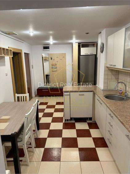 Apartament cu 3 camere, decomandat, etaj 1- Calea Girocului - 7