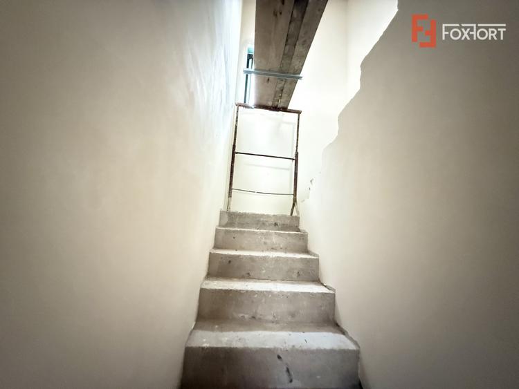 Casa individuala cu 4 camere de vanzare in Sacalaz, zona Exterior Est