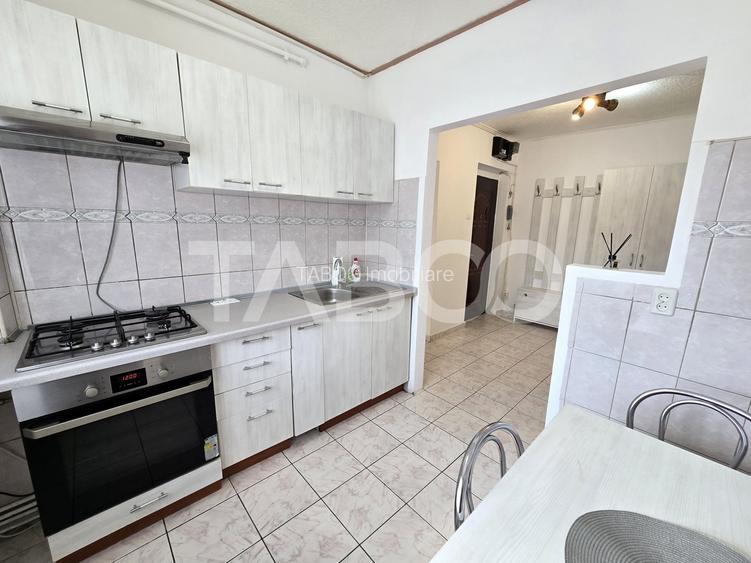 Apartament 2 camere de vanzare mobilat pivnita balcon Siretului Sibiu - 16