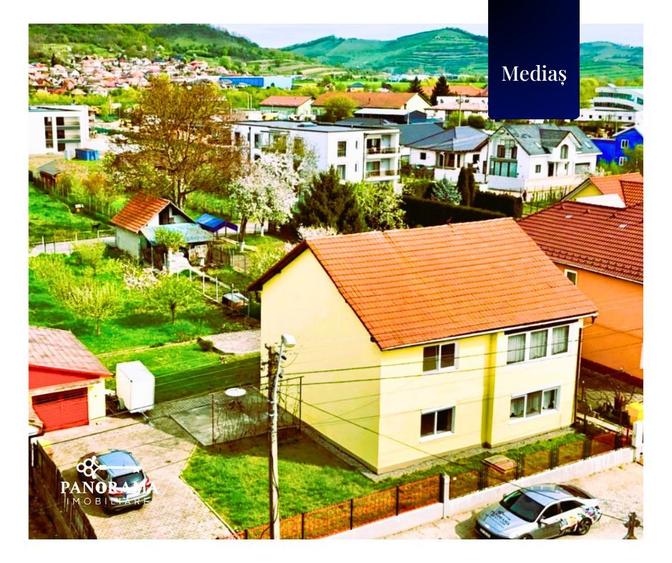 Apartament la casă cu curte proprie în Aviatorilor Mediaș