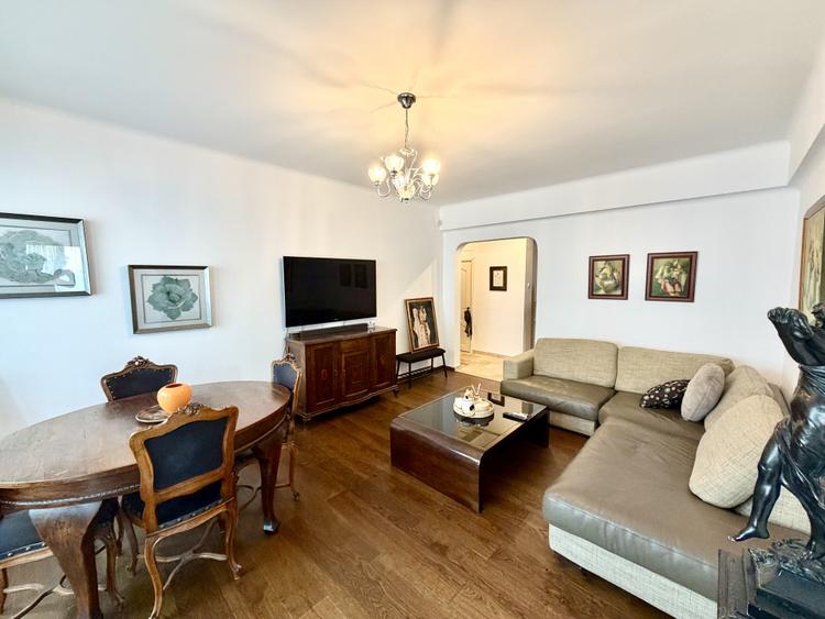 Vanzare apartament 3 camere Beller