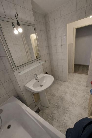 Apartament cu 3 camere | decomandat | zona Primaverii | Manastur