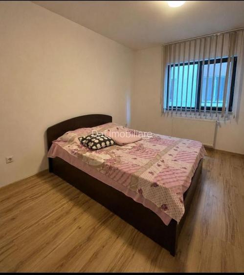 115000 euro - 2camere-55mp- decomandata-centrala proprie-metrou - 2