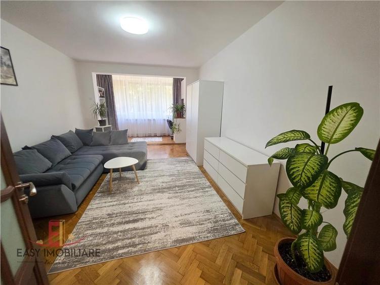 Apartament 2 camere, UMF, prima inchiriere dupa renovare, Aleea Carpati, Targu M