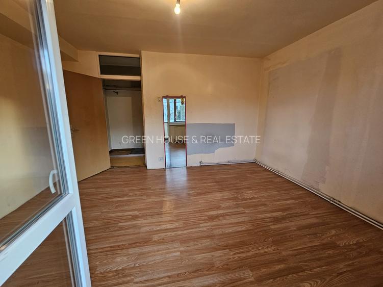 Apartament 3 camere, decomandat, Zona Mihai Eminescu in C-uri - 2