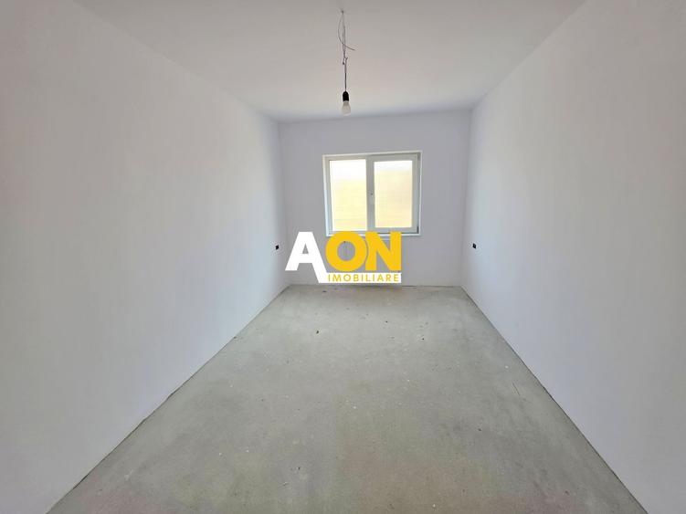 Apartament tip duplex, D+E, 5 camere, la cheie, 450 mp teren, Barabant