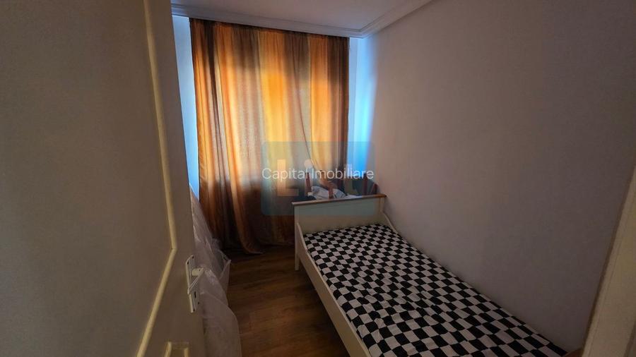 Casă D+P+M + teren 6.377 mp | Posibilitate parcelare | Simian - 9