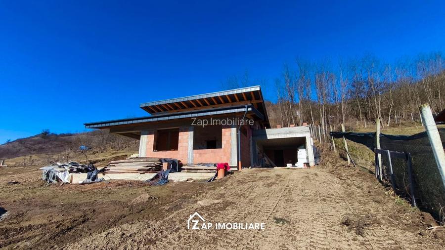 Casa Moderna - parcele 700 mp - 1000 mp cu garaj inclus - 2