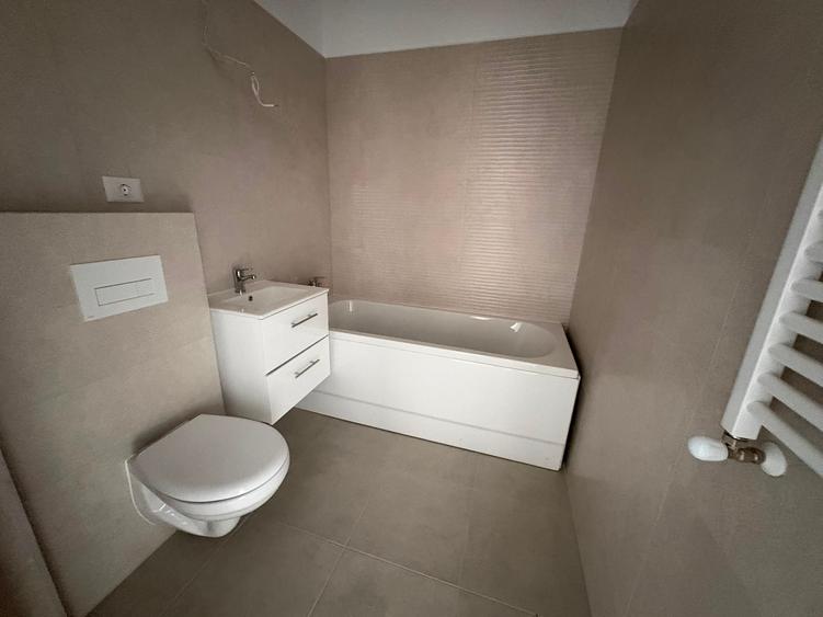 Apartament 2 camere decomandat, metrou Berceni
